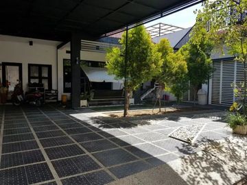 Jual Rumah Mewah Bagus Jalan Kutisari Selatan Kota Surabaya