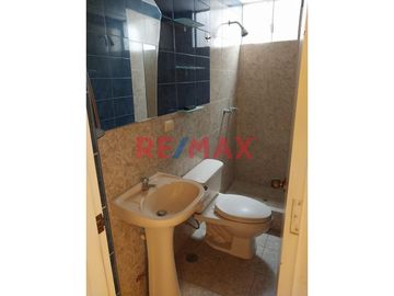 🏡 ¡DEPARTAMENTO TRYPLEX EN VENTA EN SAN LUIS DE CALIFORNIA - CONDOMINIO EL FLORAL, TRUJILLO! ✨

📍 Ubicación: Urb. San Luis de California - Condomini