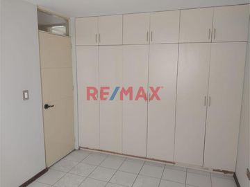 🏡 ¡DEPARTAMENTO TRYPLEX EN VENTA EN SAN LUIS DE CALIFORNIA - CONDOMINIO EL FLORAL, TRUJILLO! ✨

📍 Ubicación: Urb. San Luis de California - Condomini