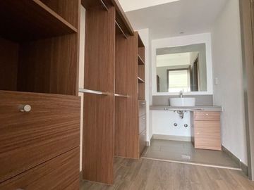 VENTA DE DEPARTAMENTO EN BGRAND LOMAS