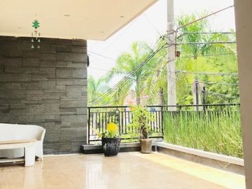 RUMAH MEWAH DI ARCAMANIK
