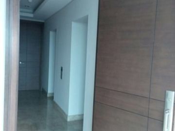 Dijual Apartemen @The Windsor Luxury Apartments Jakarta Barat, Harga ciamik