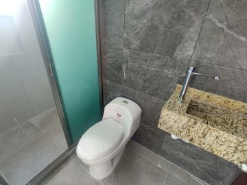 CASA EN VENTA COLONIA ADALBERTO TEJEDA, BOCA DEL RÍO $2,100,000