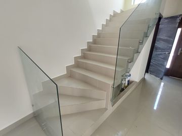 CASA EN VENTA COLONIA ADALBERTO TEJEDA, BOCA DEL RÍO $2,100,000