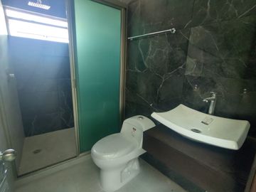 CASA EN VENTA COLONIA ADALBERTO TEJEDA, BOCA DEL RÍO $2,100,000