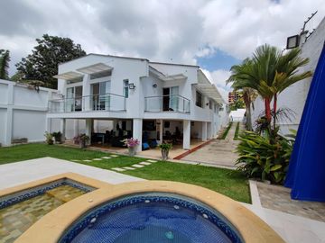 casa en venta en pance. Cod V14081