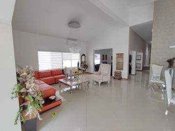 casa en venta en pance. Cod V14081