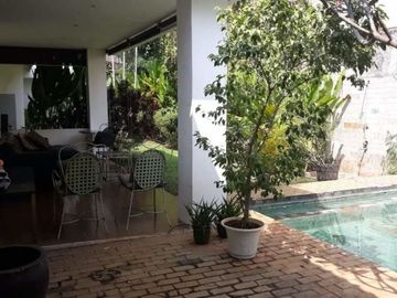 Rumah Lama Terawat Bagus Lokasi Premium Cipete Utara Kebayoran Baru Jakarta Selatan