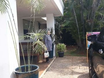 Rumah Lama Terawat Bagus Lokasi Premium Cipete Utara Kebayoran Baru Jakarta Selatan