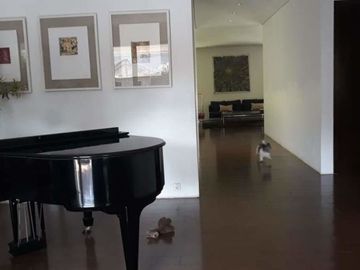 Rumah Lama Terawat Bagus Lokasi Premium Cipete Utara Kebayoran Baru Jakarta Selatan