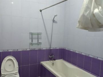 Rumah Second 2 Lnt, LT 226 m², Rp 3.5 Milyar, di Ciracas, Ja