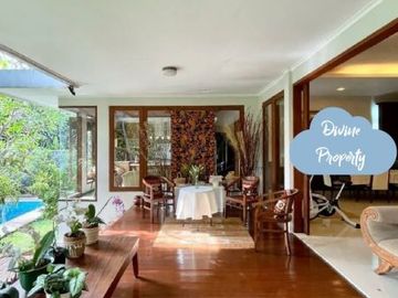 For Sale Beautiful Tropical Single Storey House at Cipete