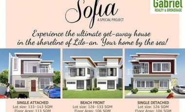 4-Bedroom Single Houses with beach front in Liloan
