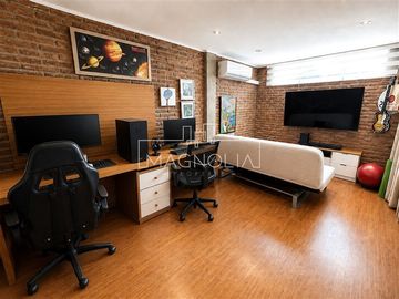 Casa en venta estilo Castillo Velasco en Las condes