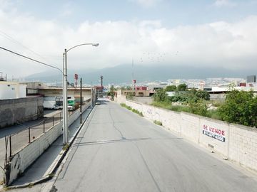 Venta de Terreno  10,100M2 Lincoln Monterrey