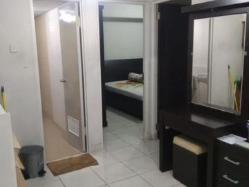Apartemen Cosmopolis Tower A, Furnish