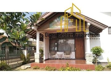 Dijuaal Rumah Hitung Tanah Gegerkalong Wetan Bandung | IWANSETIAWAN