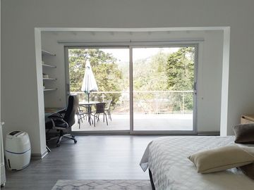 Casa en Arriendo La Calera Medellín