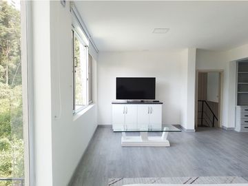 Casa en Arriendo La Calera Medellín
