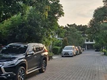Disewa Rumah Woodland Citraland, Minimalis , Surabaya Barat