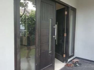 Disewa Rumah Woodland Citraland, Minimalis , Surabaya Barat