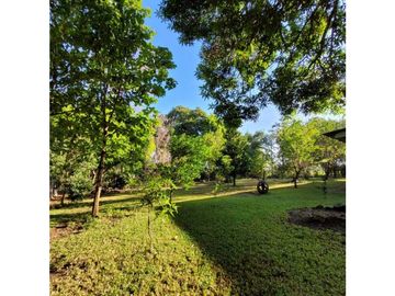 VENDO CASA DE 3HAB EN TERRENO DE 1273M2 DOLEGA