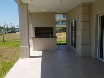 Casa en venta en Castaños