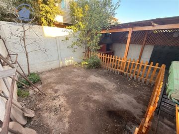 Casa 3D2B con quincho en San Bernardo, Metrotren Maestranza