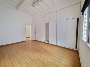 CASA COMERCIAL EN ARRIENDO UBICADA EN EL POBLADO SECTOR PATIO BONITO