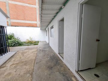 CASA COMERCIAL EN ARRIENDO UBICADA EN EL POBLADO SECTOR PATIO BONITO