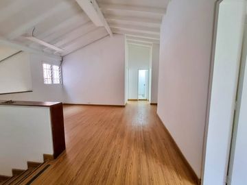 CASA COMERCIAL EN ARRIENDO UBICADA EN EL POBLADO SECTOR PATIO BONITO