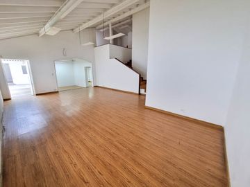CASA COMERCIAL EN ARRIENDO UBICADA EN EL POBLADO SECTOR PATIO BONITO