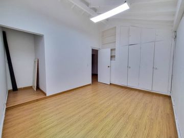 CASA COMERCIAL EN ARRIENDO UBICADA EN EL POBLADO SECTOR PATIO BONITO