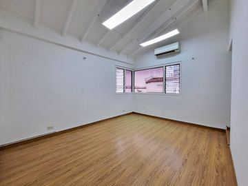 CASA COMERCIAL EN ARRIENDO UBICADA EN EL POBLADO SECTOR PATIO BONITO