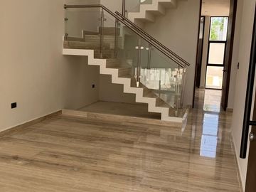 Casa en venta al norte de Mérida en privada zona Cittadela