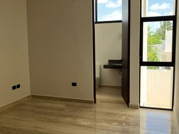 Casa en venta al norte de Mérida en privada zona Cittadela