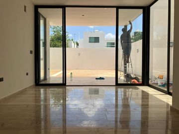 Casa en venta al norte de Mérida en privada zona Cittadela