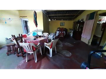 CASA EN REMATE EN LAS CUMBRES VILLA GRECIA CON 5 RECAMARAS