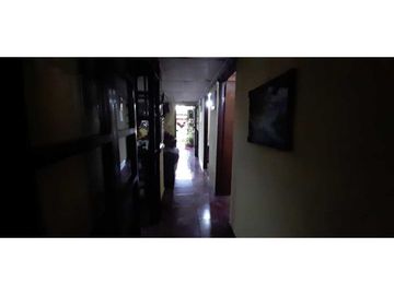 CASA EN REMATE EN LAS CUMBRES VILLA GRECIA CON 5 RECAMARAS