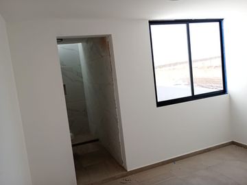 CASA EN EL PEÑON PRIVADA CANAL SLP