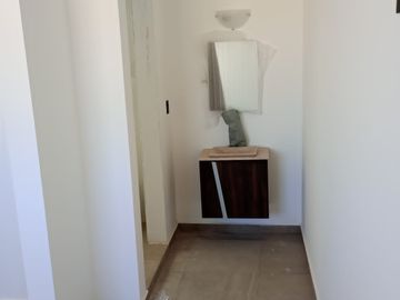 CASA EN EL PEÑON PRIVADA CANAL SLP