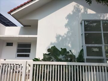 RUMAH MEWAH READY STOCK SIAP HUNI TYPE HOOX DI CISARANTEN ARACAMANIK
