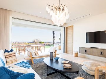 Departamento con bellas vistas al mar de Cortéz en venta San José del Cabo.