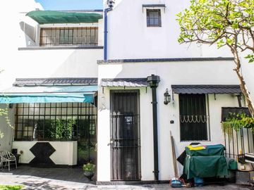 Casa de 5 ambientes en venta en Florida