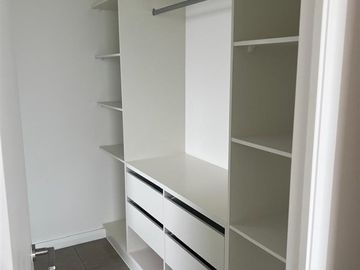 Se vende departamento Puerto Serena. Vive a pasos del Faro