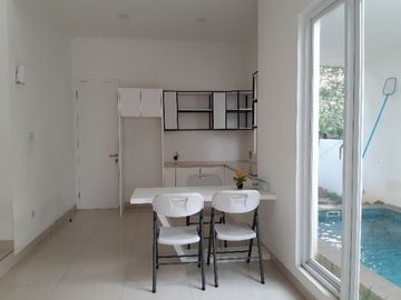 Rumah di Bintaro Pesanggrahan, Jkt Selatan. Ada Private Pool