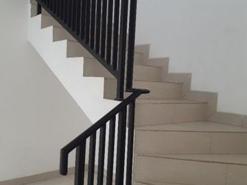 Rumah di Bintaro Pesanggrahan, Jkt Selatan. Ada Private Pool