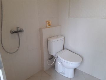 Rumah di Bintaro Pesanggrahan, Jkt Selatan. Ada Private Pool