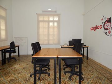 casa-local en arriendo/venta en el prado. Cod V88223