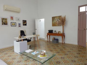 casa-local en arriendo/venta en el prado. Cod V88223
